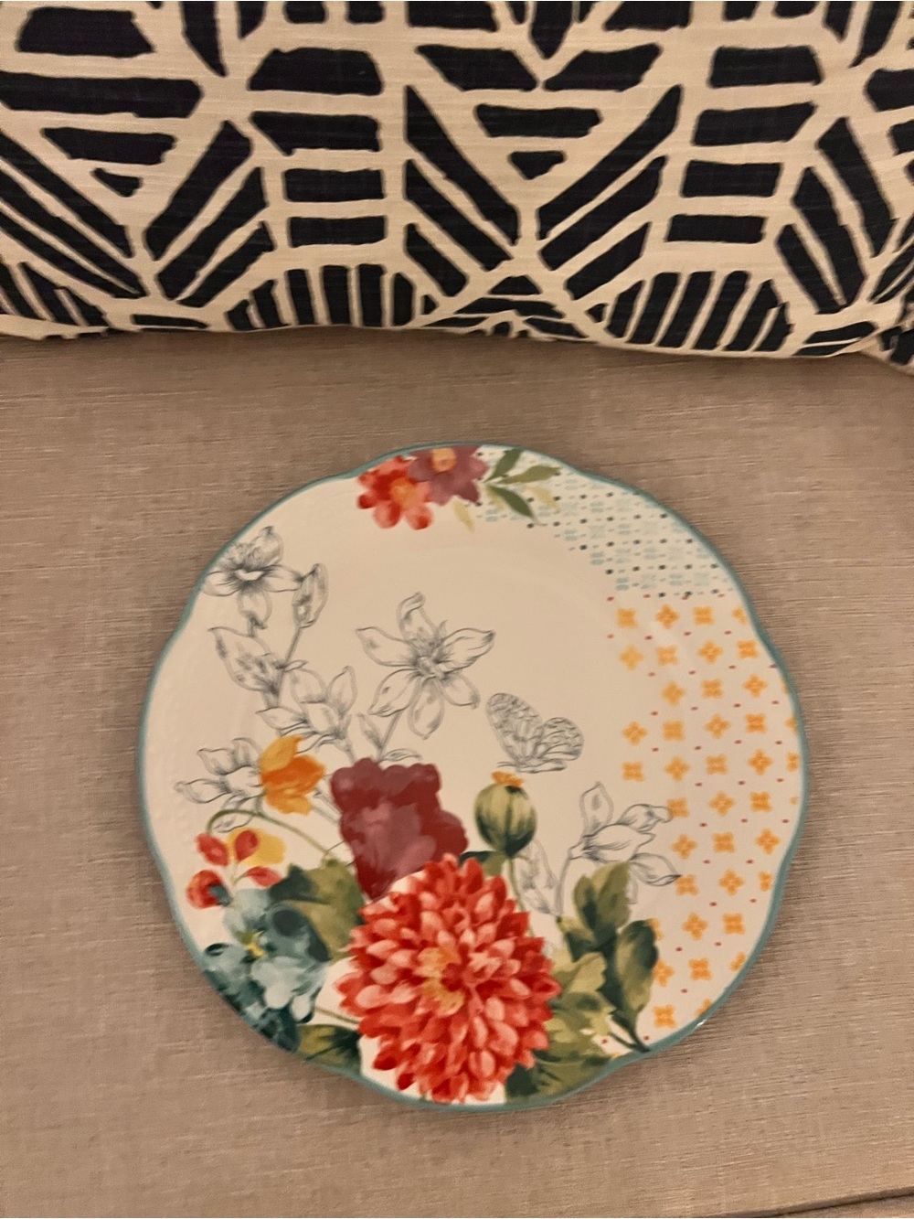 Pioneer Woman Blooming Bouquet Dinner Plate